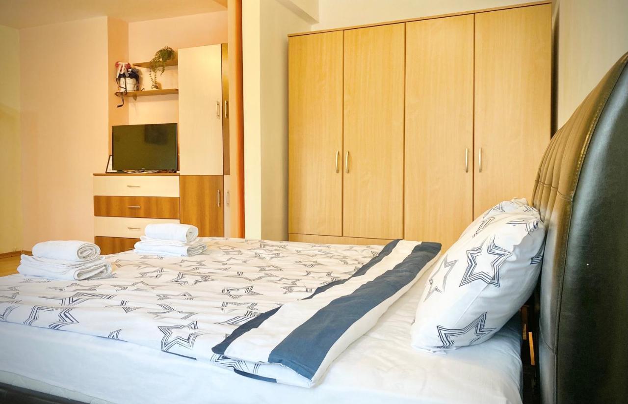 Sunny Central Apartment With Tv & Wi-Fi Eski Zağra Dış mekan fotoğraf